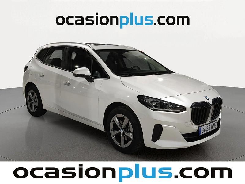 Usado BMW 218 Active Tourer 136 CV (100 kW) 2024 Blanco Monovolumen