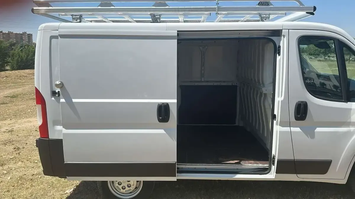 Usado Citroën Jumper 120 CV (88 kW) 2019 Blanco Monovolumen