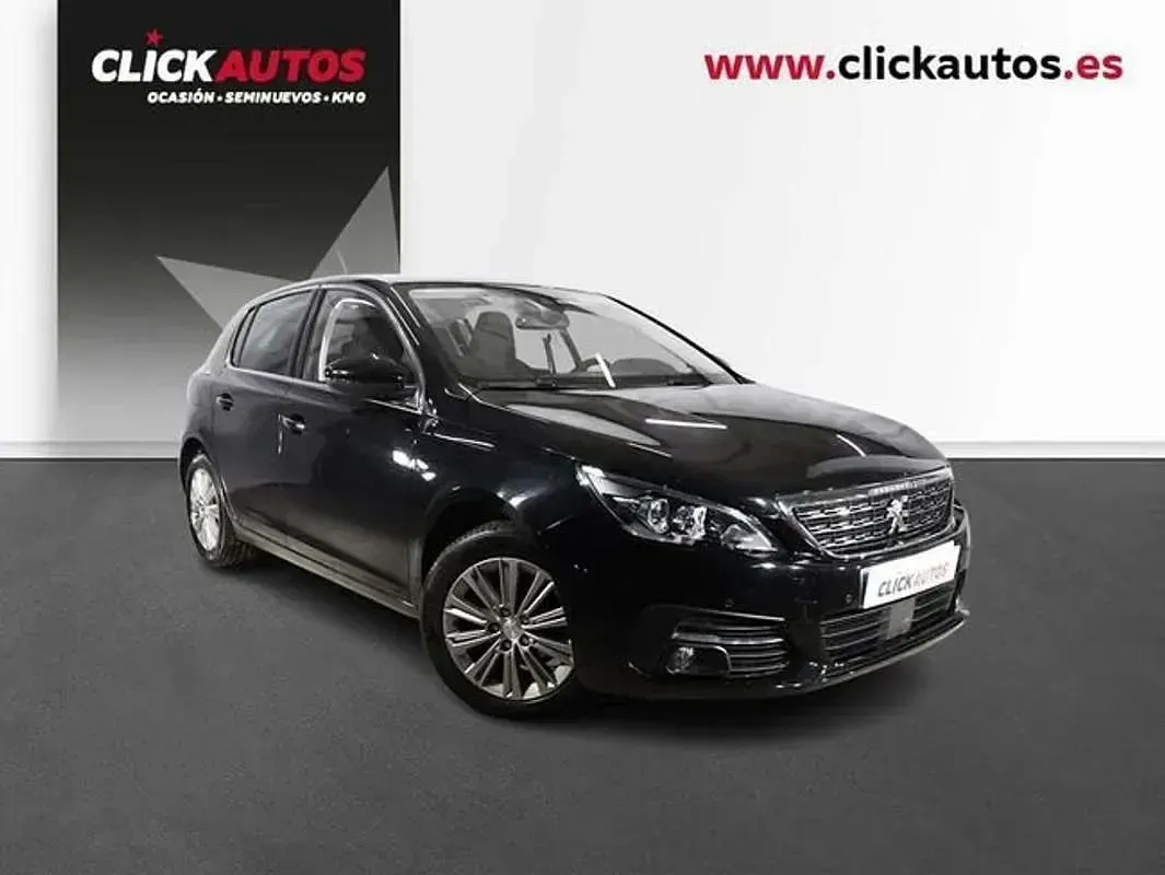 Usado Peugeot 308 Allure 110 CV (80 kW) 2021 Negro Utilitario
