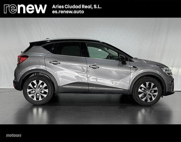 Usado Renault Captur Techno 90 CV (66 kW) 2024 Gris SUV