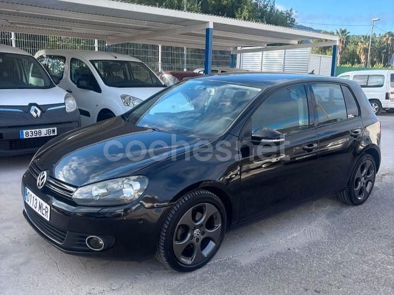 Negro Usado 2009 VW Golf VI Highline Berlina | 7000 € (Precio justo) - Imagen 1/4