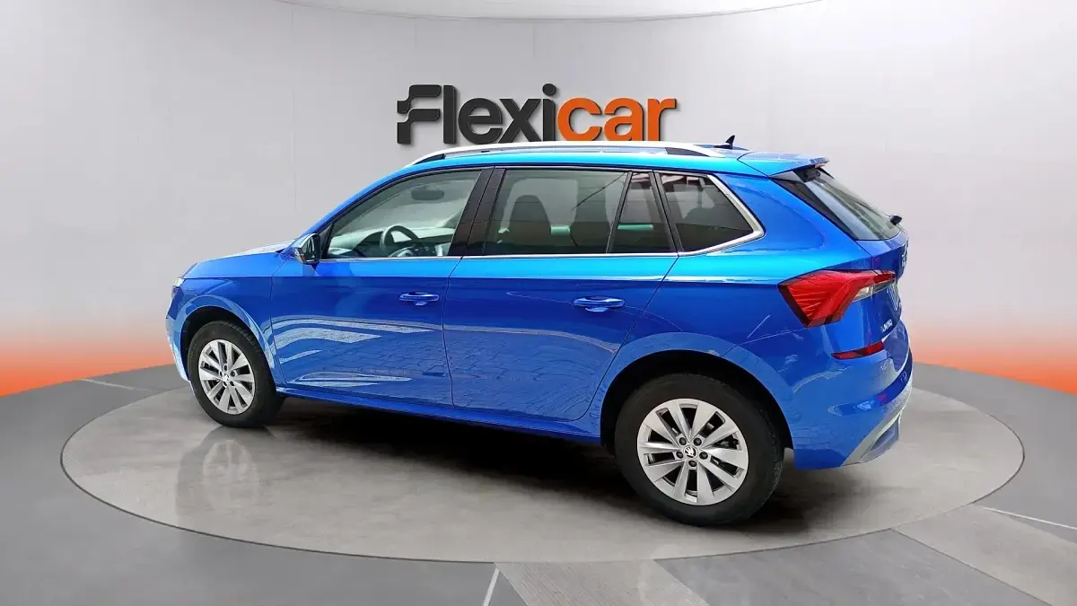 Usado Skoda Kamiq Ambition 150 CV (110 kW) 2024 Azul SUV