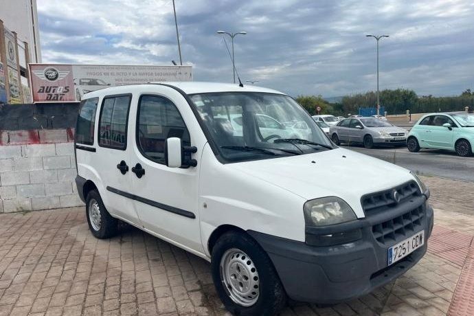 Usado 2004 Fiat Doblò Monovolumen | 2950 € - Imagen 1/4