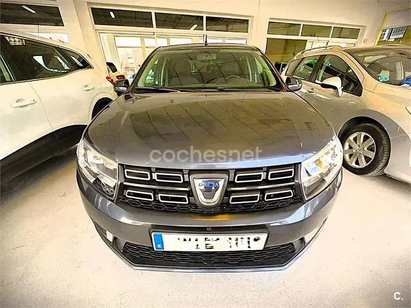 Usado Dacia Sandero Comfort 95 CV (69 kW) 2019 Negro Berlina