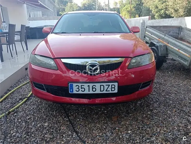Usado Mazda 6 Sportive 143 CV (105 kW) 2006 Rojo Familiar