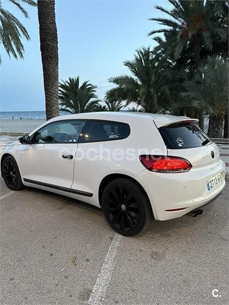 Usado VW Scirocco 140 CV (102 kW) 2011 Blanco Coupe