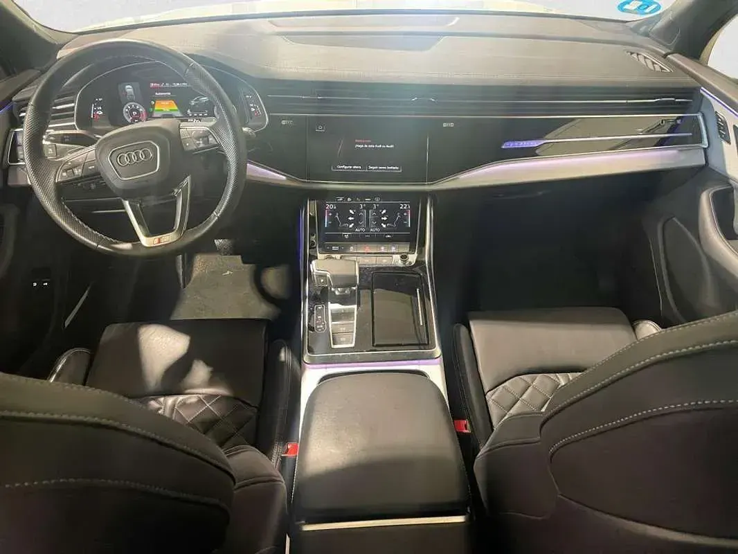 Usado Audi Q7 462 CV (339 kW) 2024 Plateado SUV