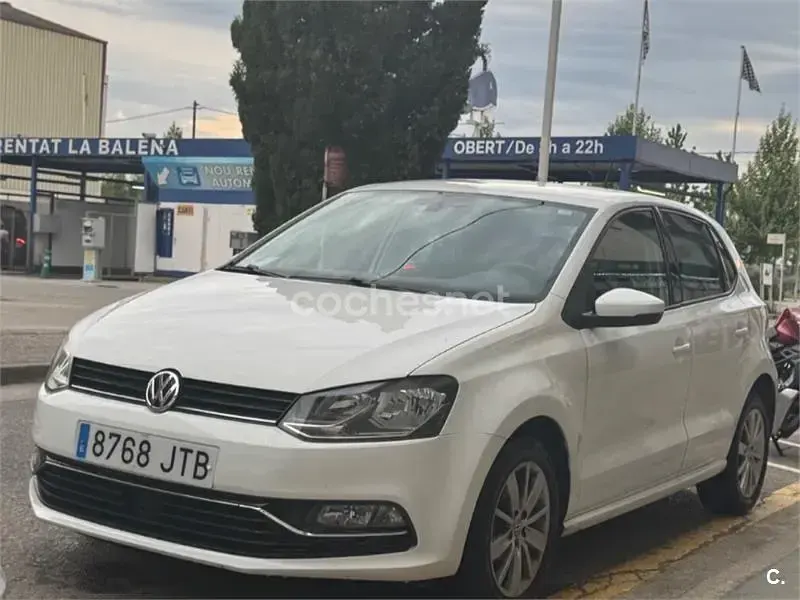 Usado VW Polo Sportline 90 CV (66 kW) 2016 Blanco Berlina