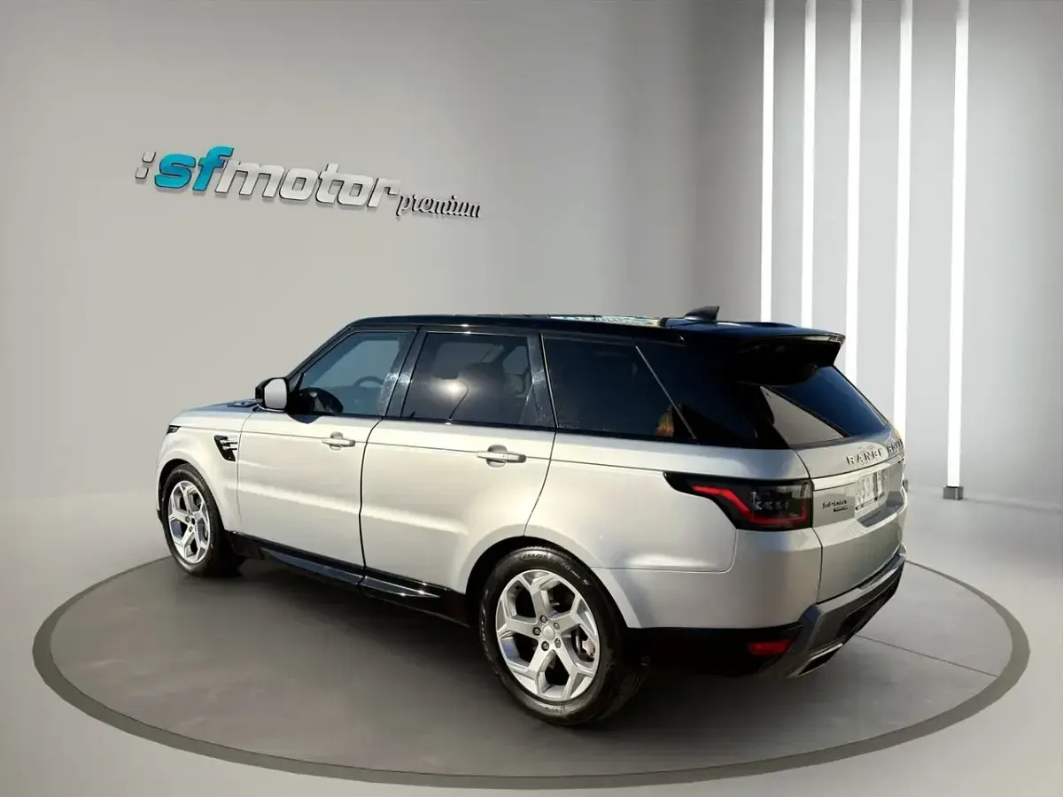 Usado Land Rover Range Rover Sport HSE 403 CV (296 kW) 2022 Gris SUV
