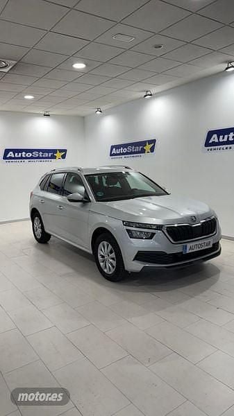 Plateado Usado 2022 Skoda Kamiq SUV | 19.900 € (Precio justo) - Imagen 1/4