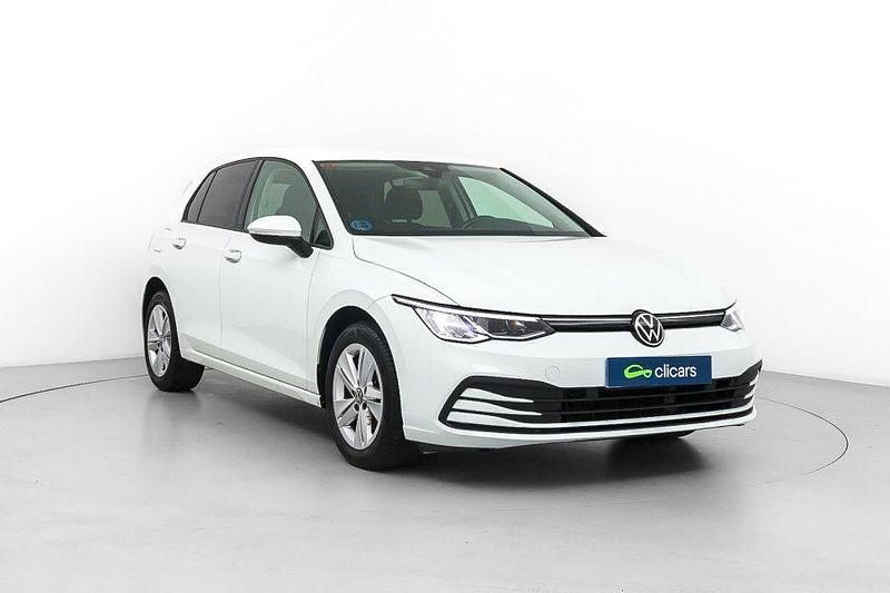 Usado VW Golf VIII Life 110 CV (80 kW) 2021 Blanco Berlina