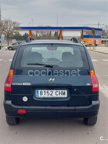 Usado Hyundai Matrix GLS 82 CV (60 kW) 2003 Negro Monovolumen