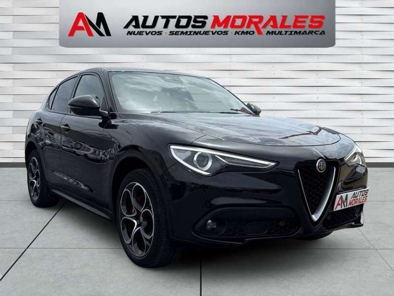Negro Usado 2020 Alfa Romeo Stelvio Executive SUV | 24.800 € (Precio justo) - Imagen 1/4