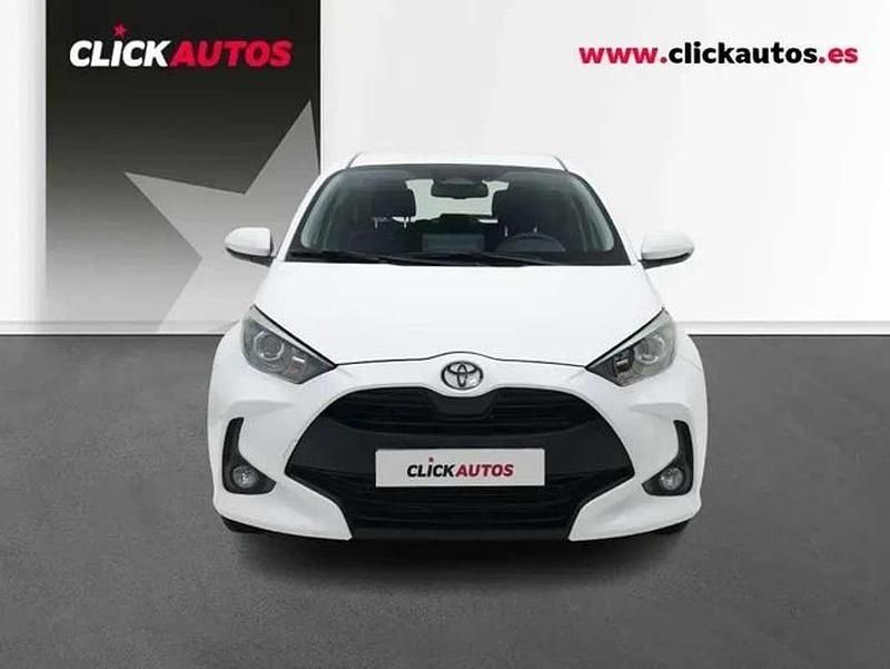 Usado Toyota Yaris Hybrid Business Edition 116 CV (85 kW) 2025 Blanco Utilitario