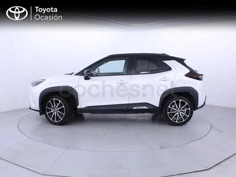 Używany Toyota Yaris Cross Sport 130 KM (95 kW) 2024 Biały SUV