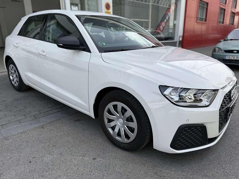 Usado Audi A1 Sportback 95 CV (69 kW) 2025 Blanco Utilitario