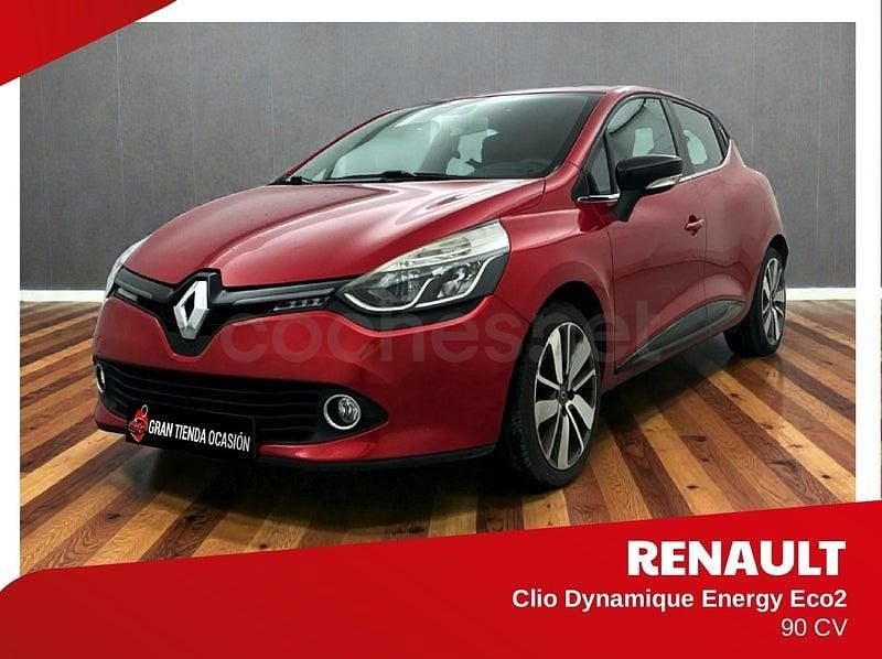 Usado Renault Clio IV Dynamique 90 CV (66 kW) 2015 Rojo Berlina