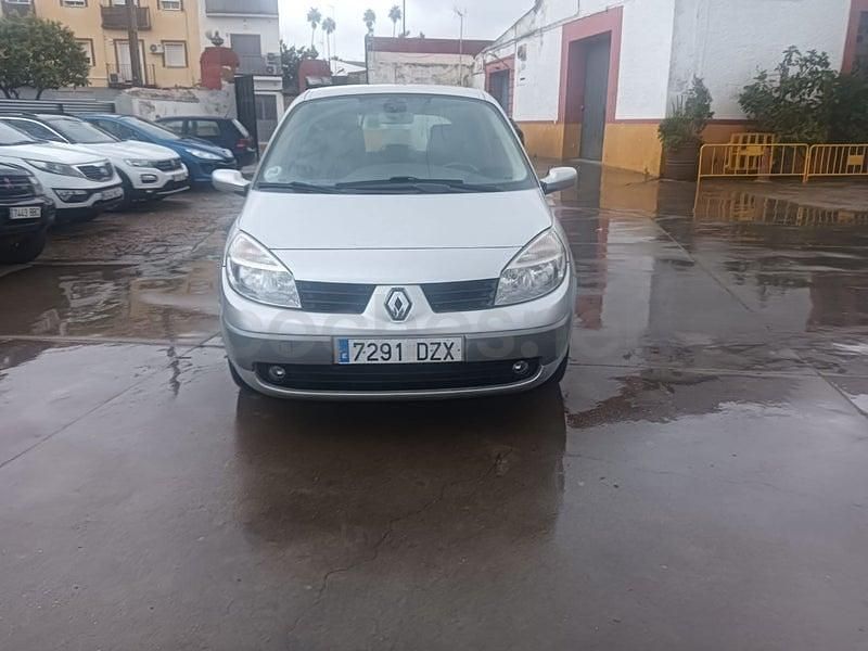 Usado Renault Scénic II Dynamique 105 CV (77 kW) 2006 Gris / plata Monovolumen