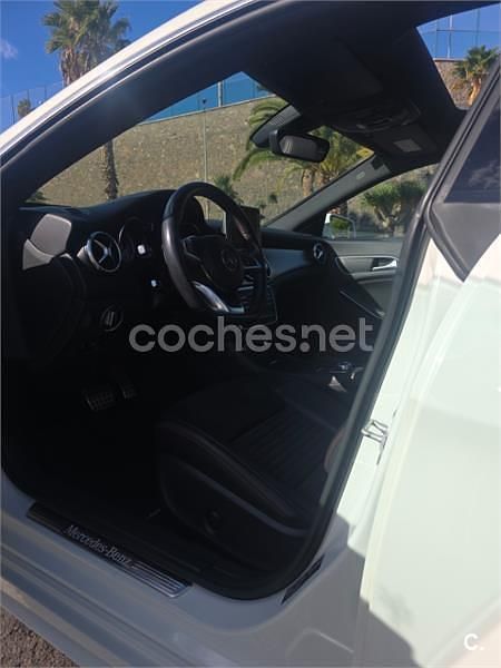 Blanco Usado 2016 Mercedes CLA220 AMG line Berlina | 23.990 € (Precio justo) - Imagen 1/4