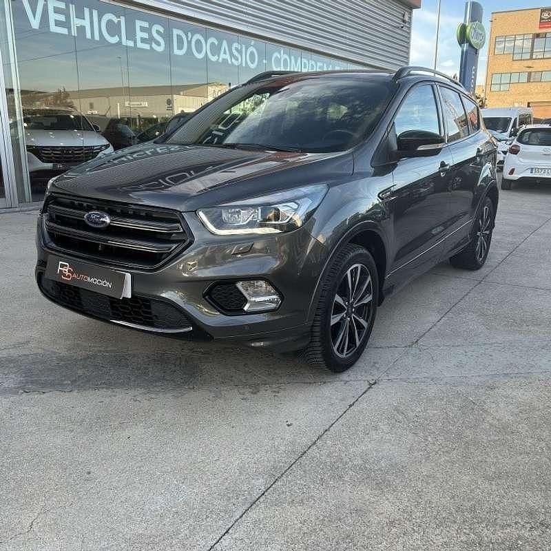 Gris Usado 2019 Ford Kuga ST-Line SUV | 16.500 € (Un poco caro) - Imagen 1/4