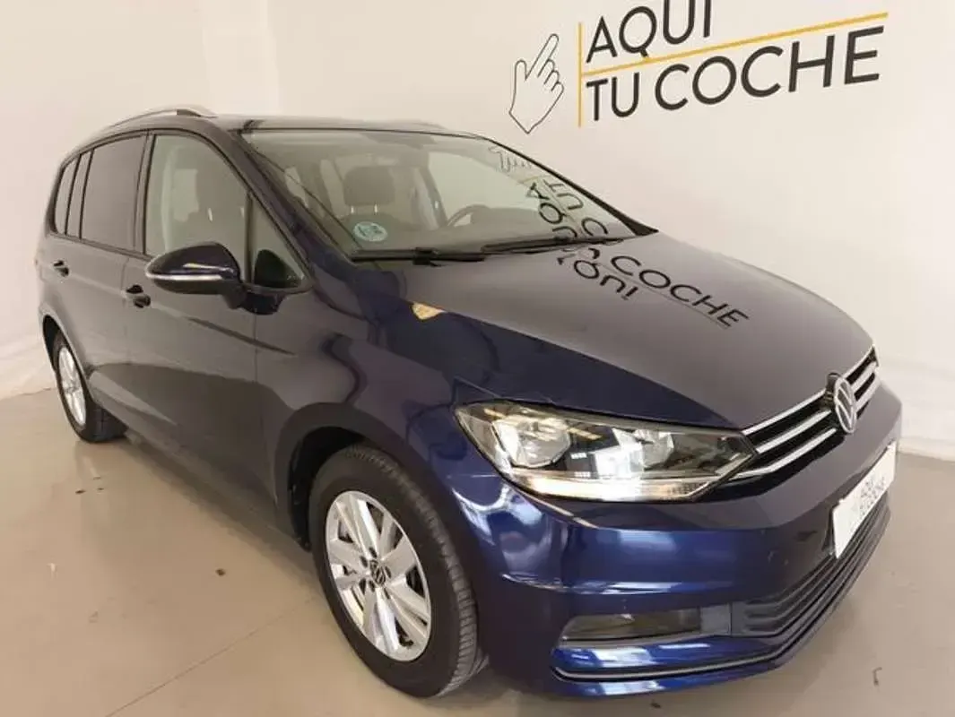 Usado VW Touran Advance 150 CV (110 kW) 2022 Azul Monovolumen