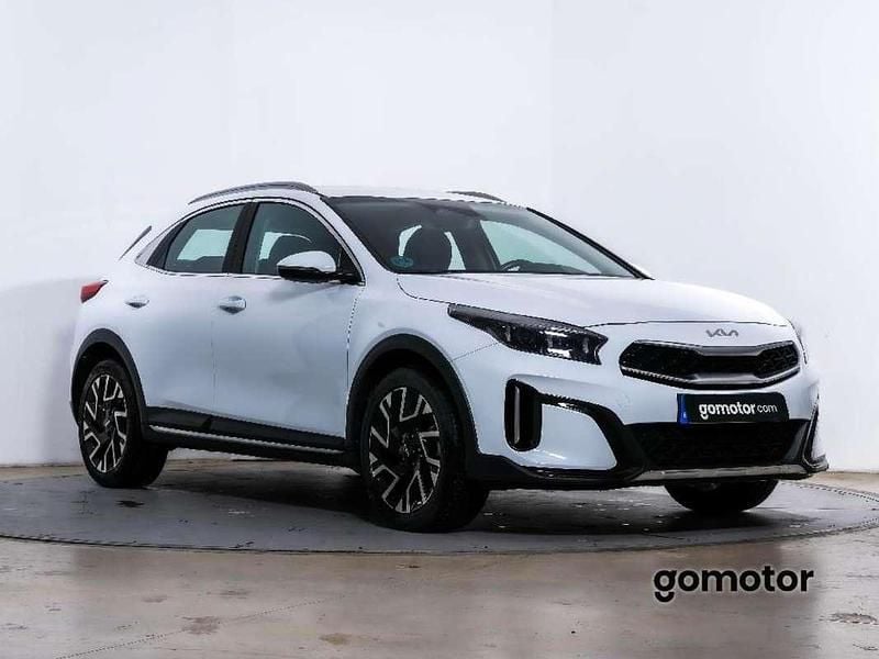 Usado Kia XCeed 101 CV (74 kW) 2024 Blanco SUV