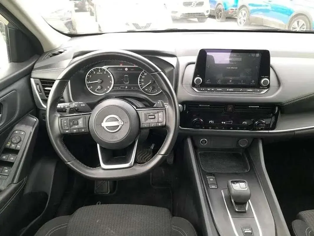 Usado Nissan Qashqai Acenta 158 CV (116 kW) 2023 Gris SUV