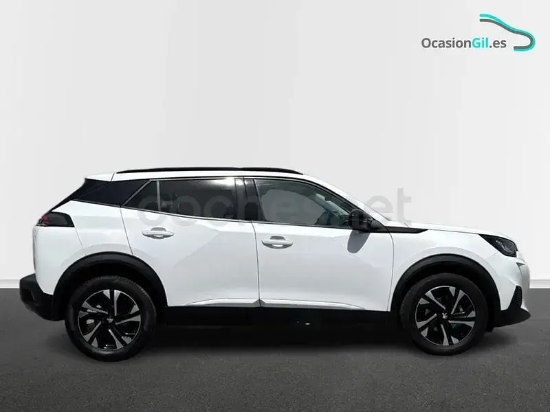 Usado Peugeot 2008 Allure 110 CV (80 kW) 2022 Blanco SUV