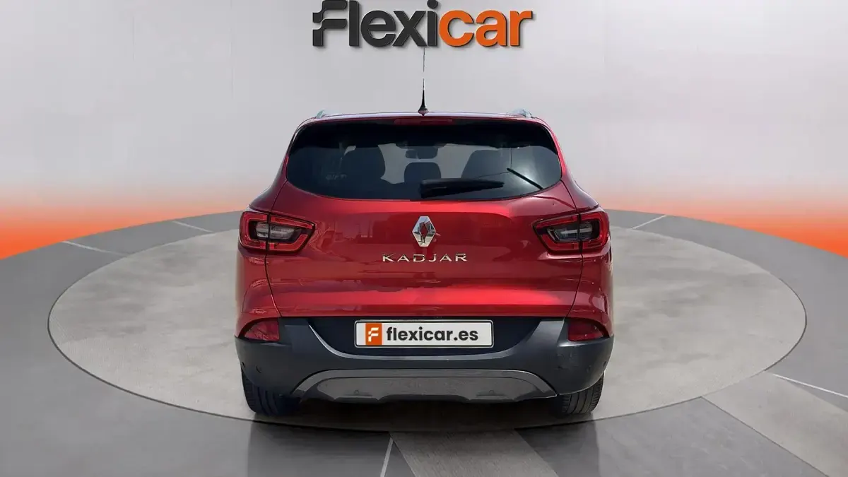 Usado Renault Kadjar Zen 131 CV (96 kW) 2016 Rojo SUV
