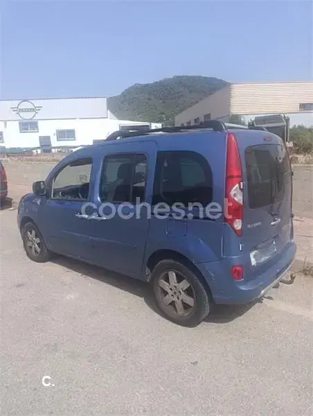 Usado Renault Kangoo Expression 90 CV (66 kW) 2011 Azul Monovolumen