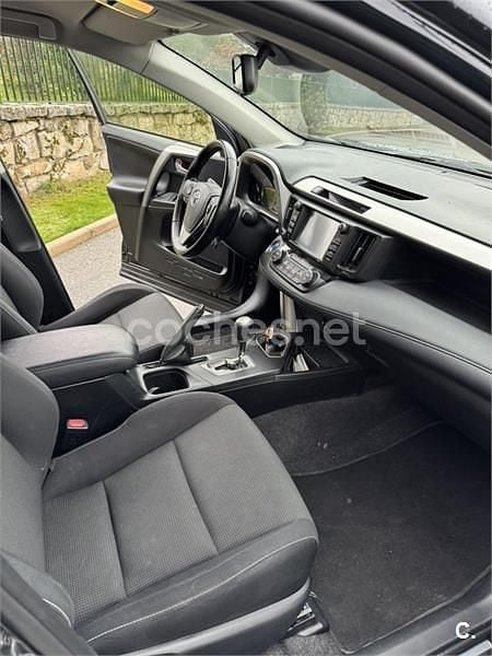 Azul Usado 2018 Toyota RAV4 Hybrid Advance SUV | 17.490 € (Precio justo) - Imagen 1/4