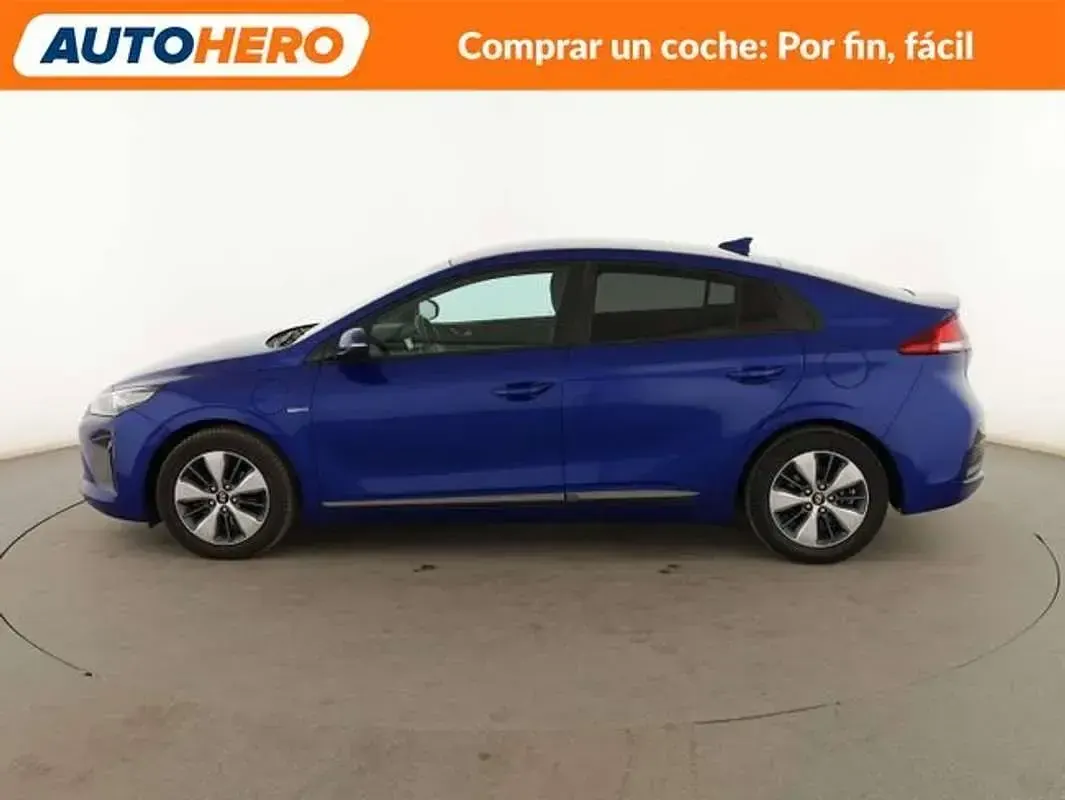Usado Hyundai Ioniq 141 CV (103 kW) 2018 Azul Utilitario