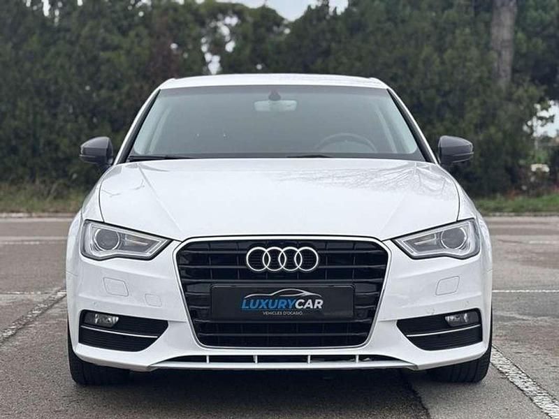 Usado Audi A3 Sportback Premium 110 CV (80 kW) 2016 Blanco Utilitario