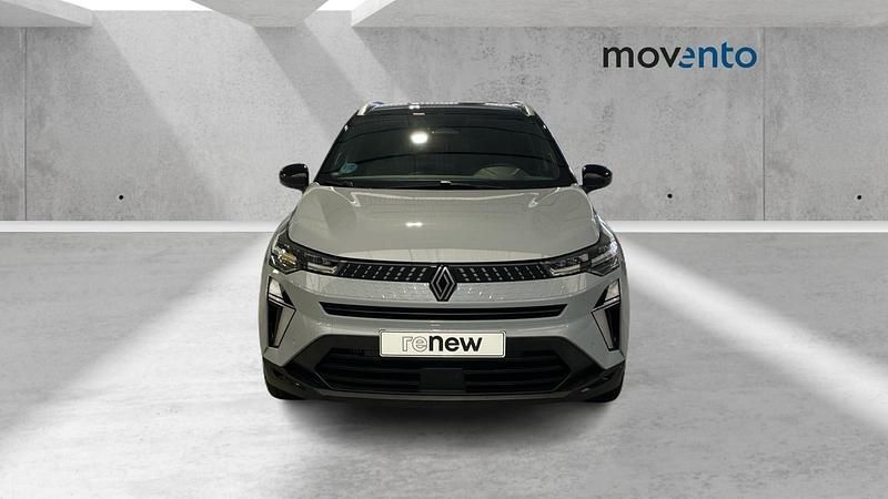 Usado Renault Captur Techno 100 CV (73 kW) 2025 Gris / plata SUV