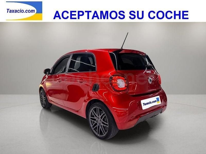 Usado Smart ForFour 90 CV (66 kW) 2018 Rojo Utilitario