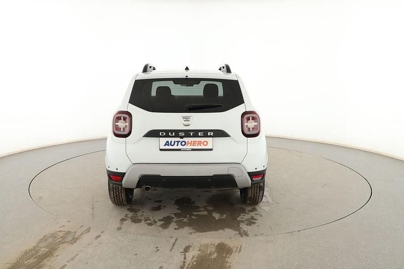 Usado Dacia Duster 116 CV (85 kW) 2020 Blanco SUV