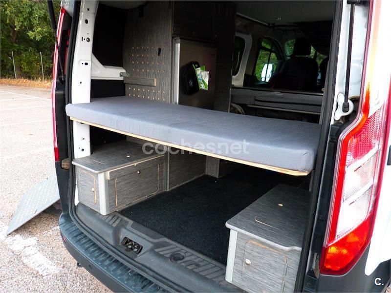 Usado Ford Transit Custom Nugget 130 CV (95 kW) 2020 Blanco Monovolumen