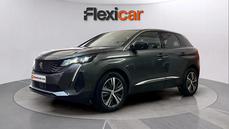 Usado Peugeot 3008 Allure 131 CV (96 kW) 2023 Gris SUV