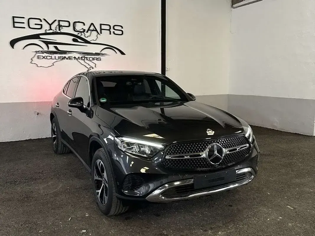 Usado Mercedes GLC300e 313 CV (230 kW) 2023 Gris SUV