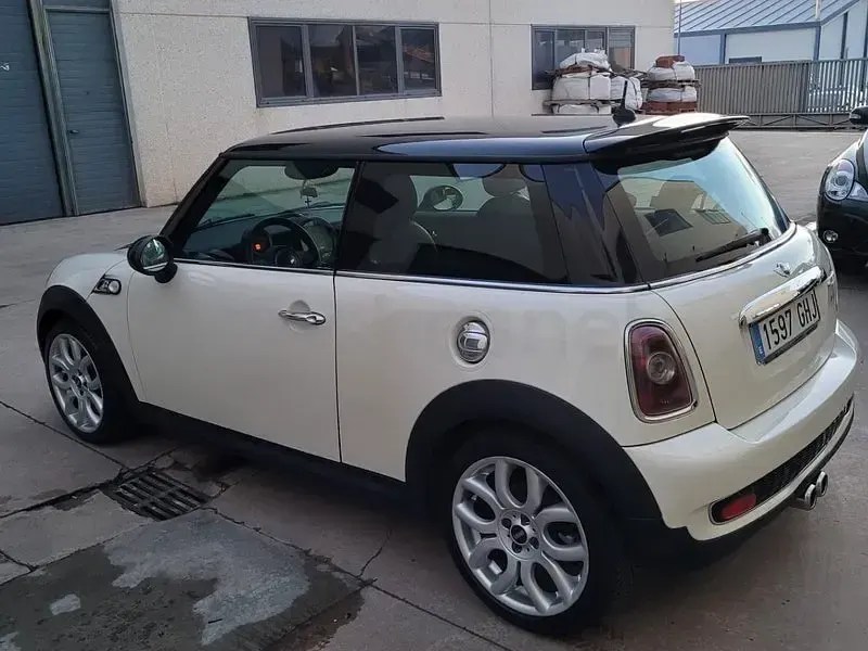 Usado Mini Cooper S 175 CV (128 kW) 2008 Blanco Utilitario