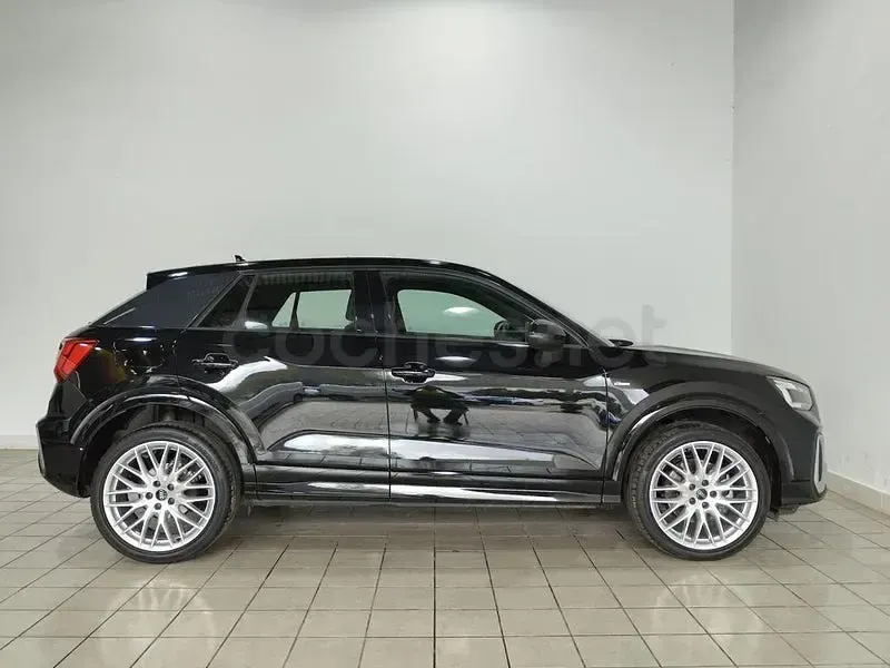 Usado Audi Q2 150 CV (110 kW) 2025 Negro SUV