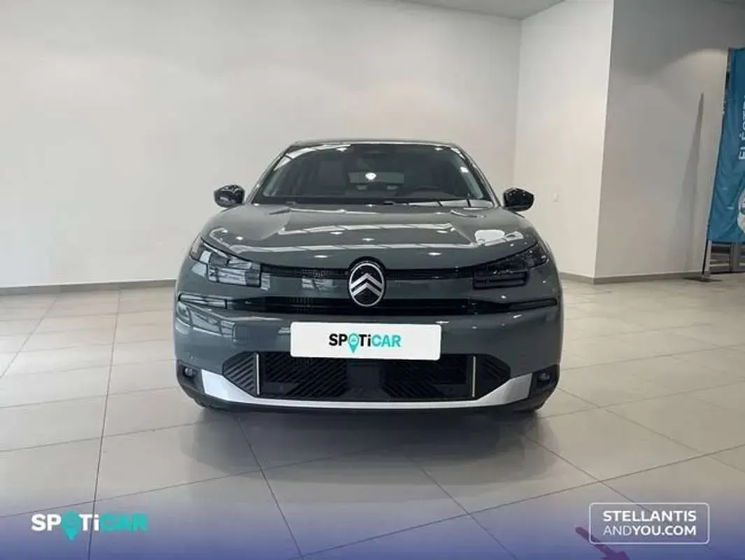 Usado Citroën C4 145 CV (106 kW) 2025 Verde SUV