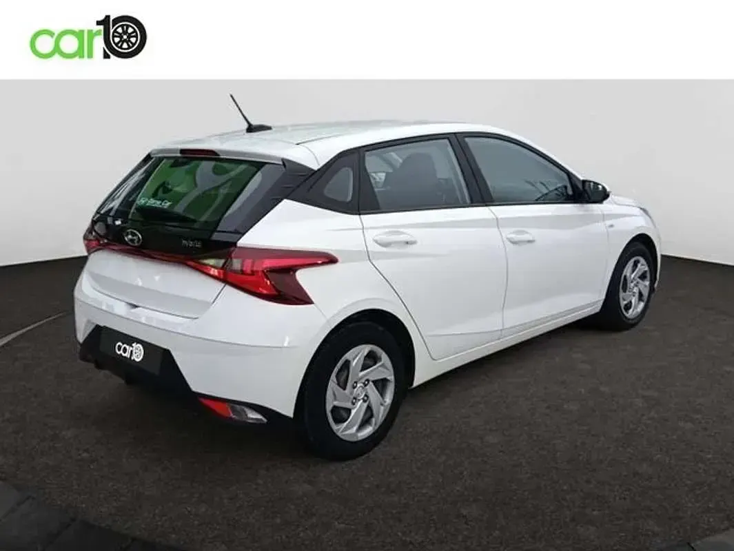 Usado Hyundai i20 101 CV (74 kW) 2021 Blanco Utilitario