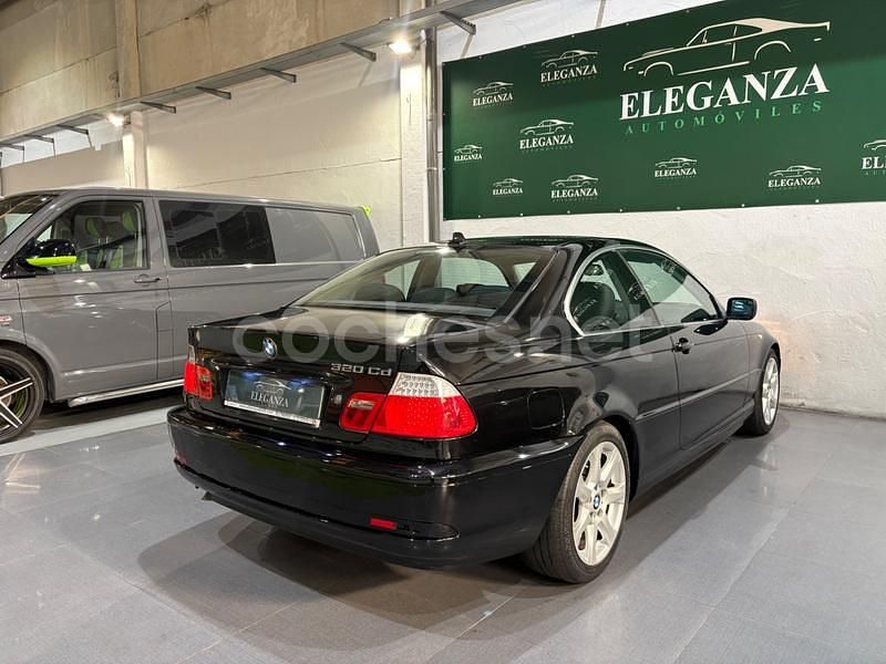 Käytetty BMW 320 150 HP (110 kW) 2005 Musta Coupe - kaksiovinen