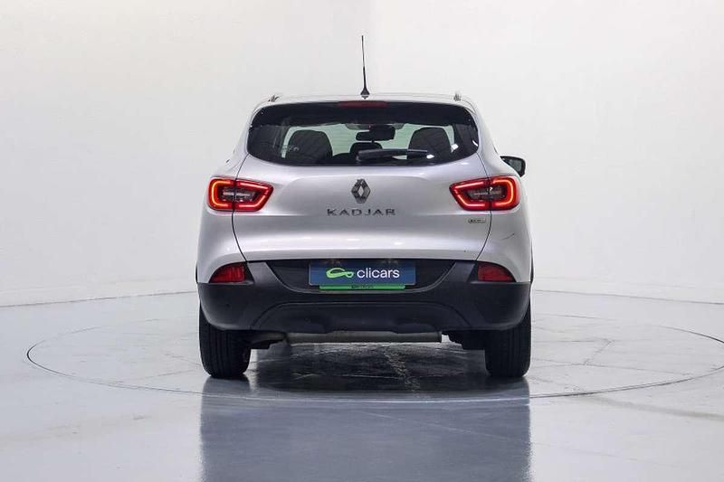 Usado Renault Kadjar Life 110 CV (80 kW) 2017 Plateado SUV