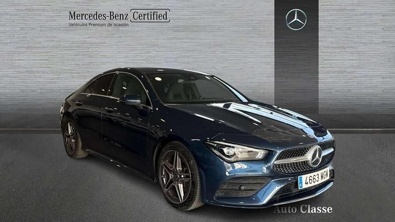 Usado Mercedes CLA200 AMG line 150 CV (110 kW) 2023 Azul Berlina