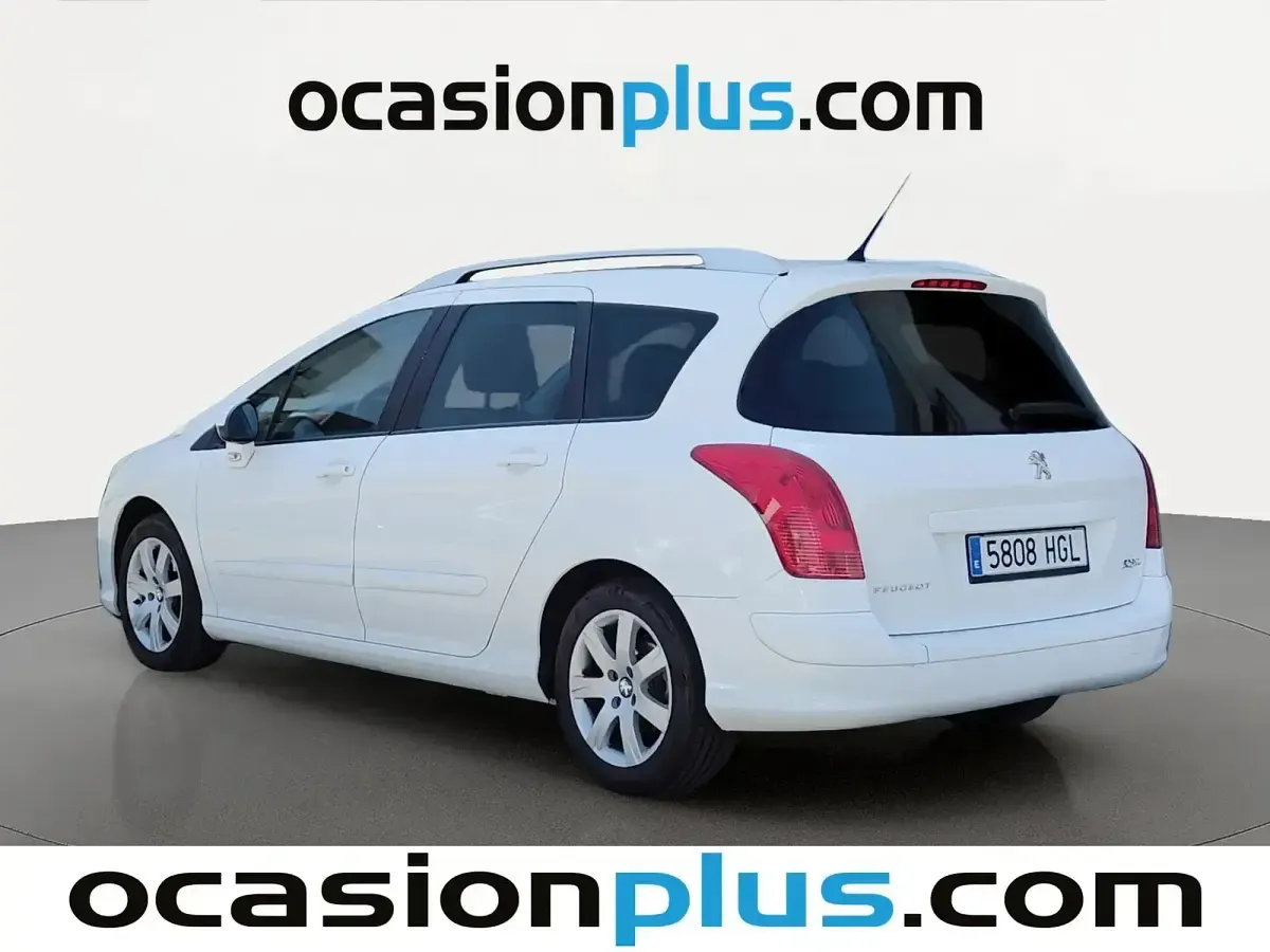 Usado Peugeot 308 Active 92 CV (67 kW) 2011 Blanco Familiar