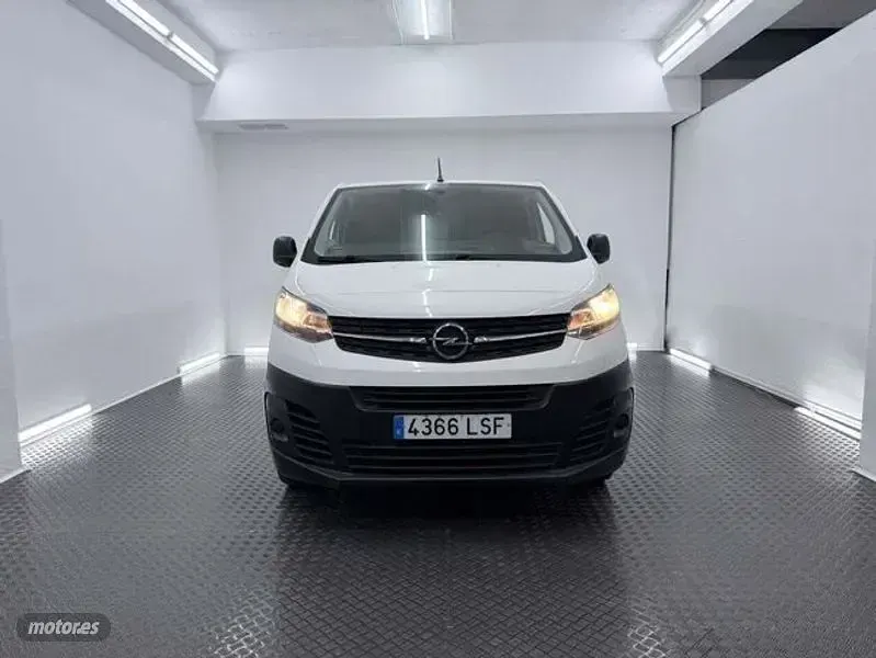 Usado Opel Vivaro 102 CV (75 kW) 2021 Blanco Monovolumen