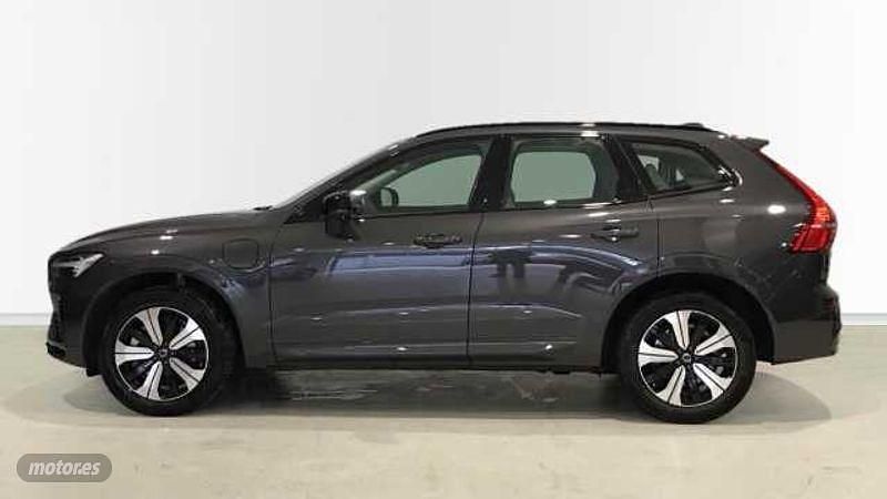 Usado Volvo XC60 Plus 350 CV (257 kW) 2025 Gris / plata SUV