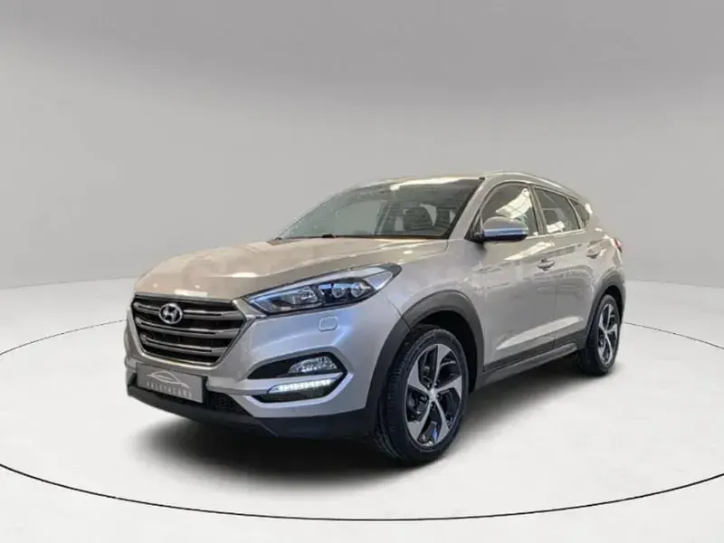 Usado Hyundai Tucson Style 176 CV (129 kW) 2016 Beige SUV